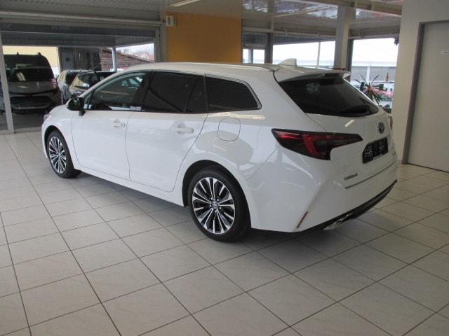 TOYOTA Corolla Touring Sports 2.0 HSD Trend e-CVT-image-1
