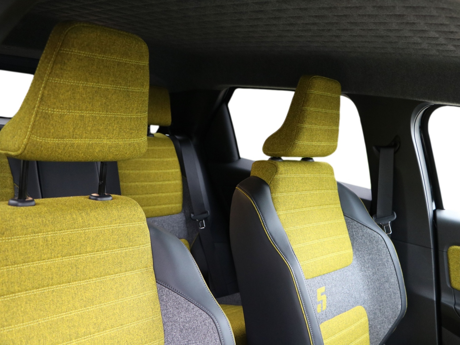 RENAULT R5 E-Tech Comfort Range 52 kWh Iconic Five-image-7