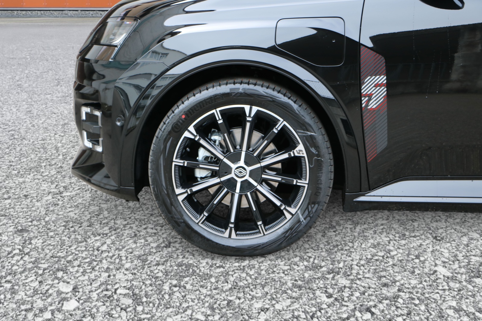 RENAULT R5 E-Tech Comfort Range 52 kWh Iconic Five-image-5