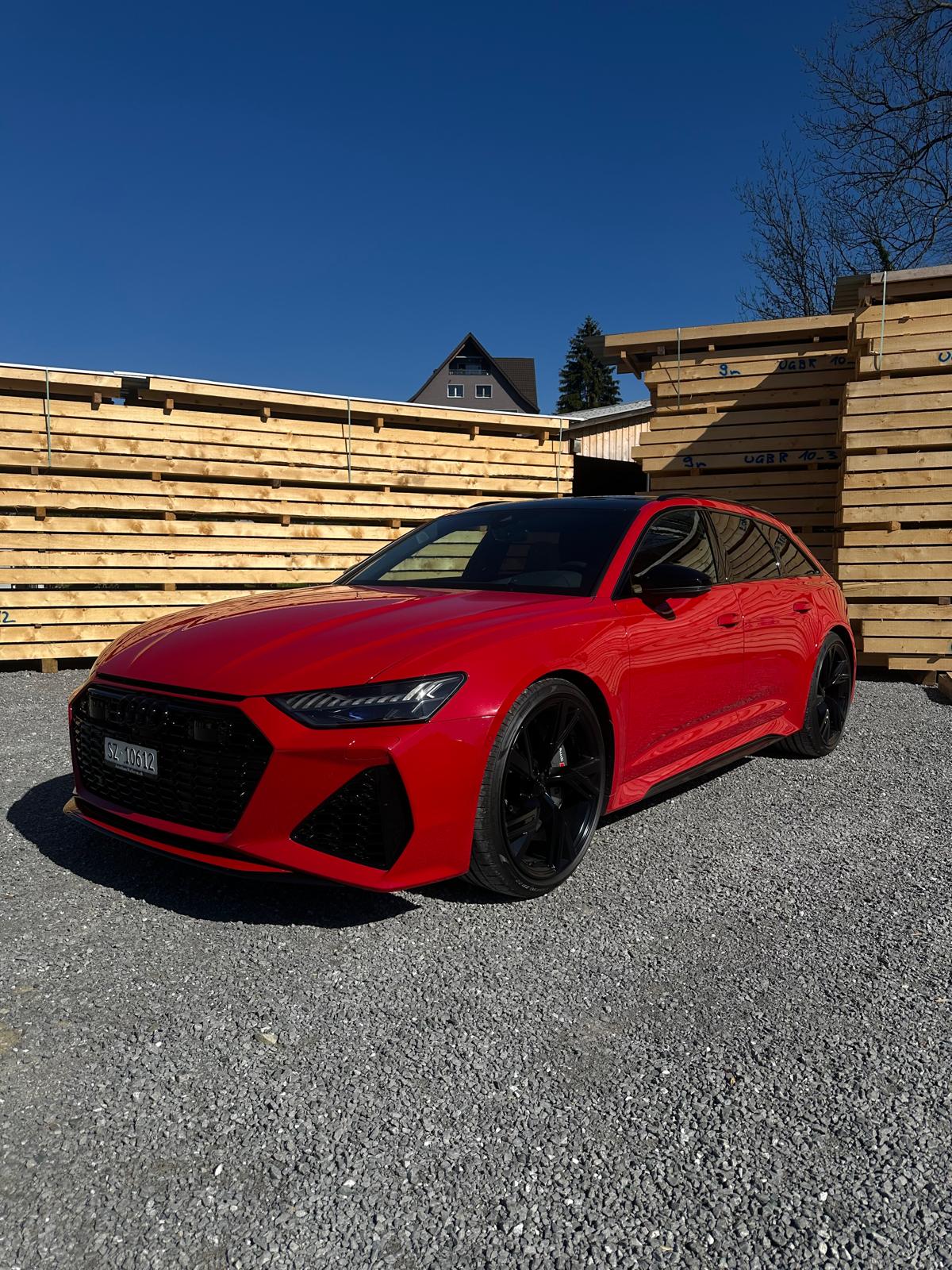 AUDI RS6 Avant C8 Occasion mit ca. 745 PS – MTM Stage 1 & Akrapovič Titan ab Turbo, erst 7’000 km.