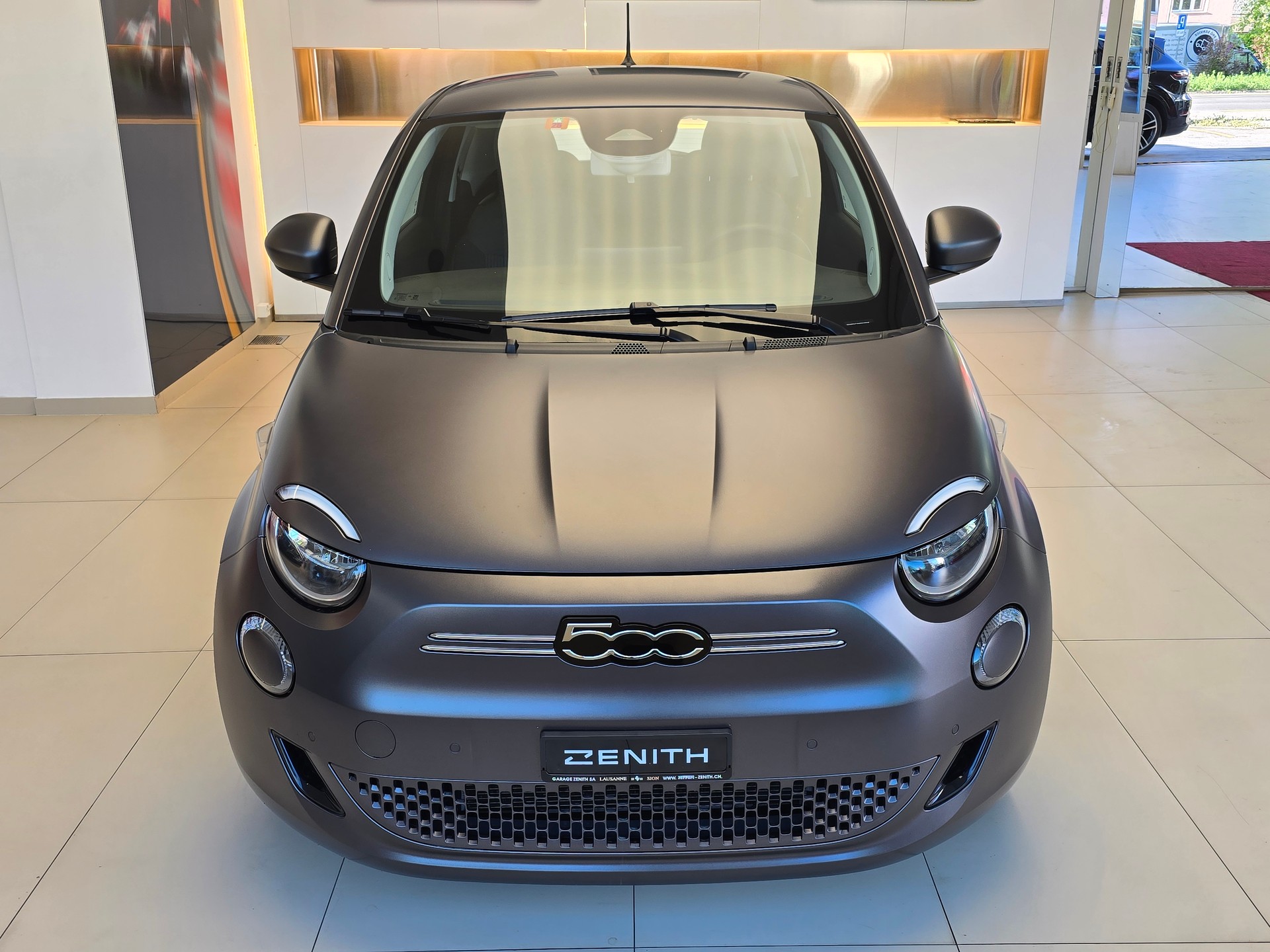 FIAT 500 electric 87 kW Icon-image-1