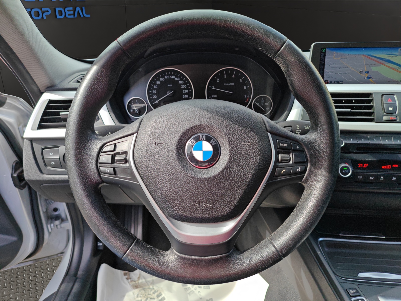 BMW 320i xDrive Steptronic [Expertise du jour + Garantie 12 mois + Service & Immat. Offerts]-image-10