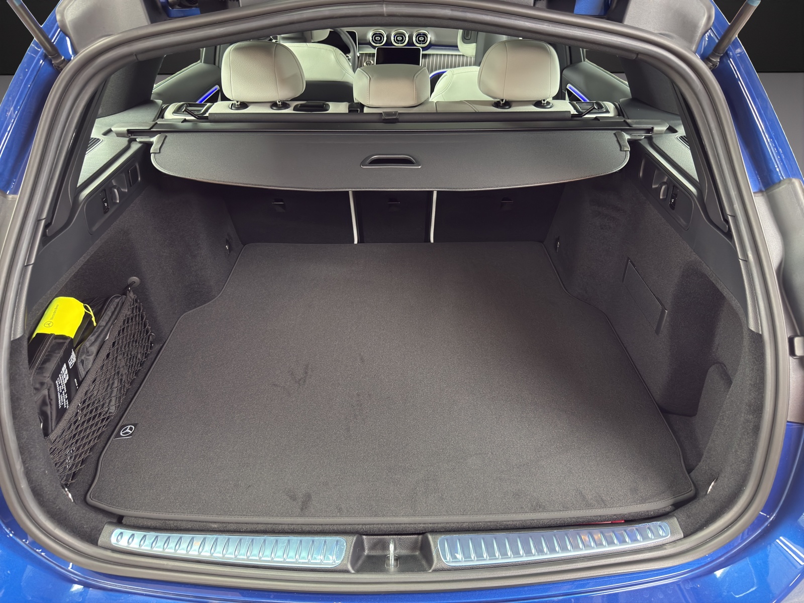 MERCEDES-BENZ C 220 d T 4 Matic-image-8