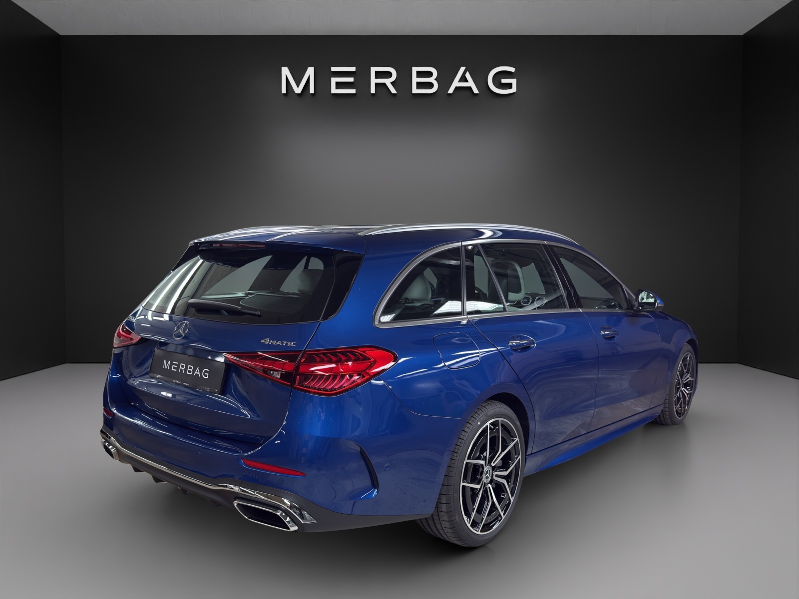 MERCEDES-BENZ C 220 d T 4 Matic-image-4