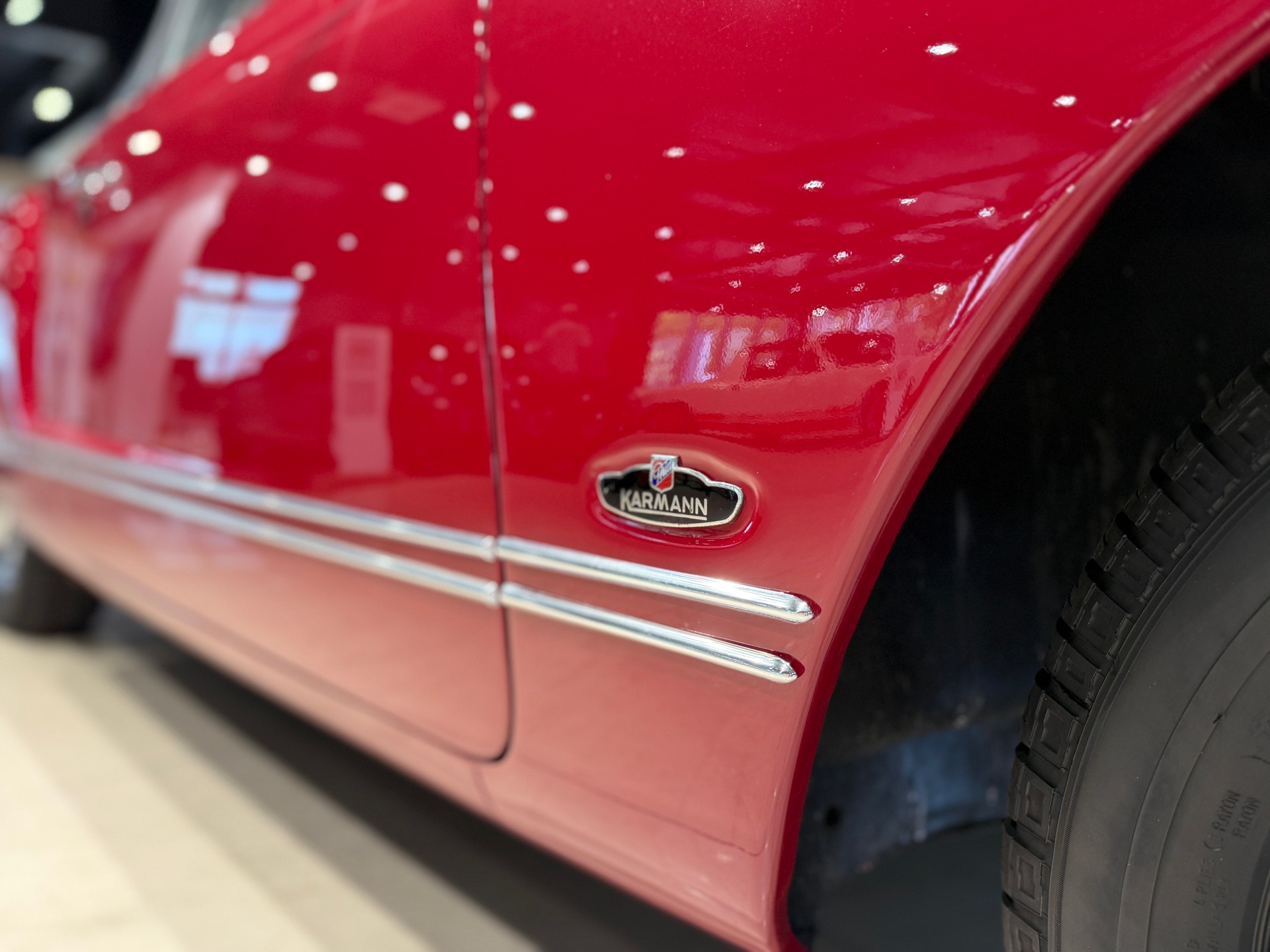 VW KARMANN-GHIA-image-13