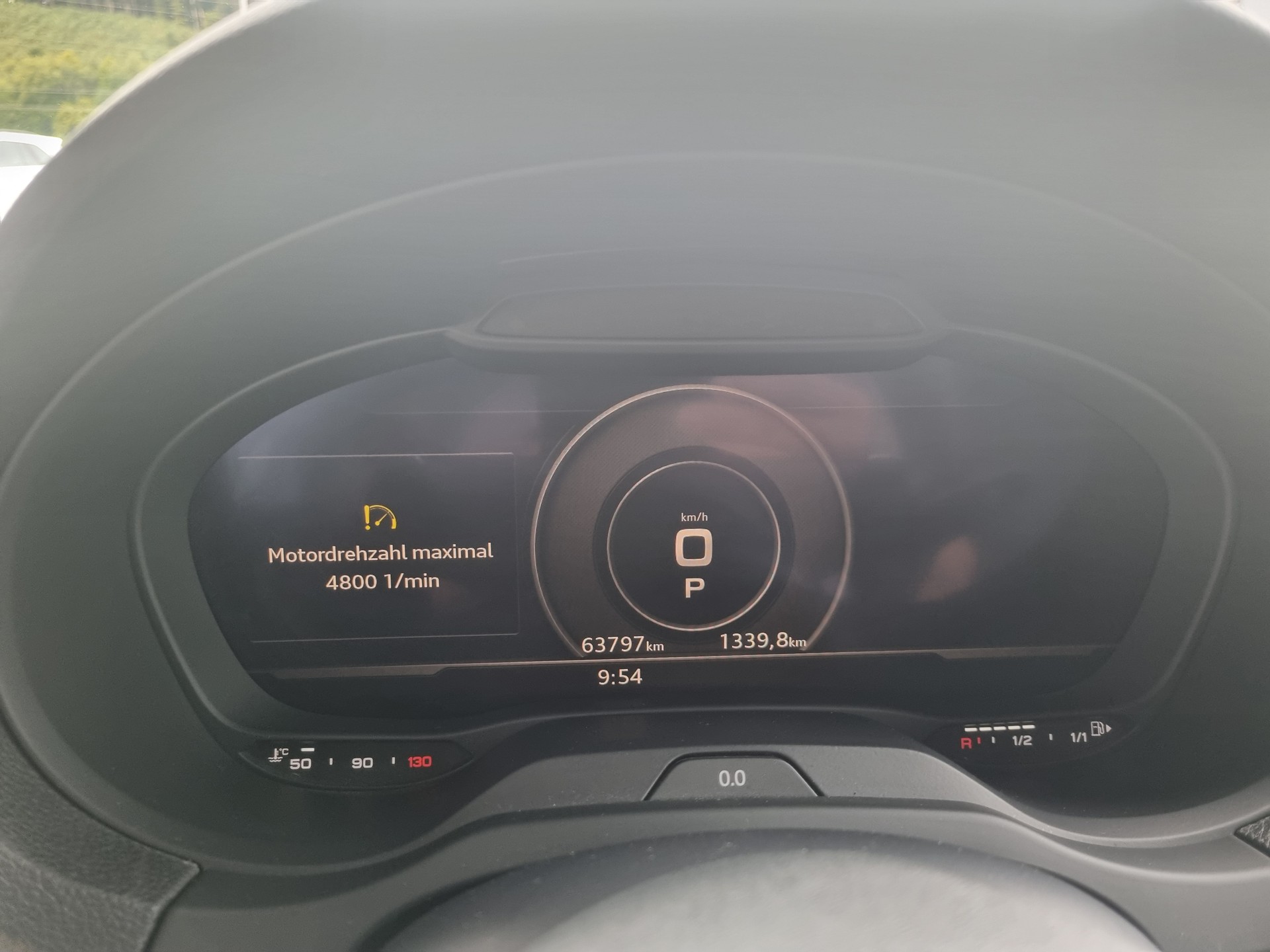 AUDI RS3 Sportback 2.5 TSI quattro S-tronic-image-9