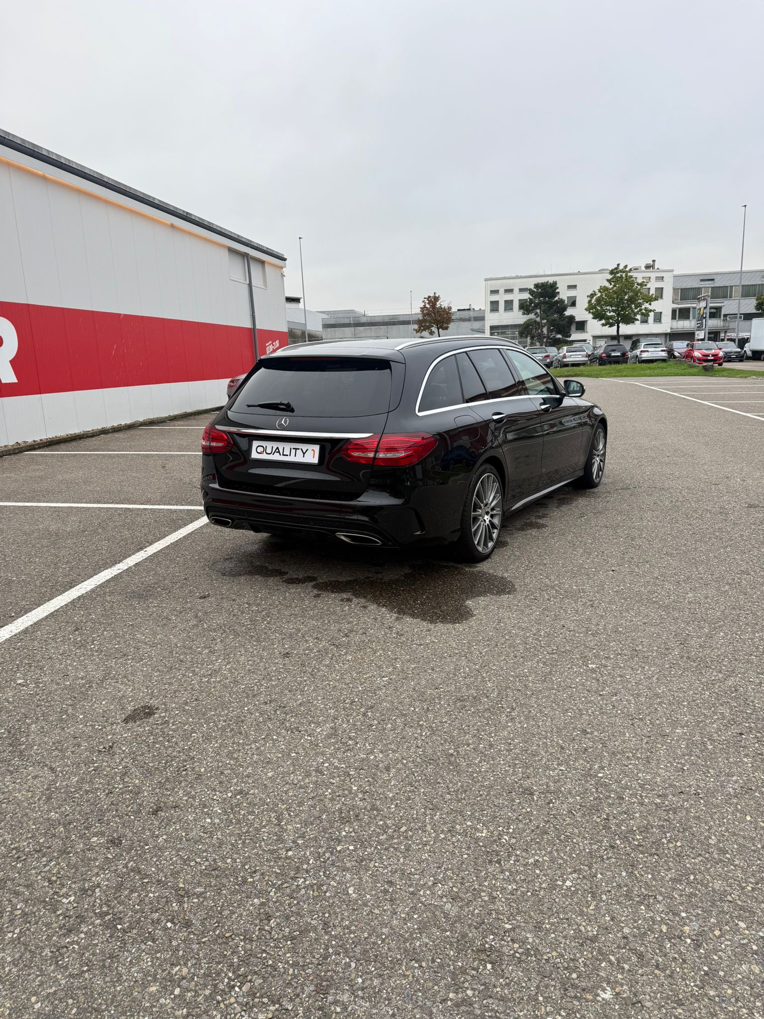 MERCEDES-BENZ C 400 AMG Line 4Matic 7G-Tronic-image-5