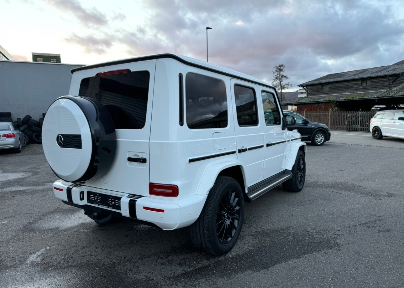 MERCEDES-BENZ G 400 d AMG Line 9G-Tronic-showroom-element-3