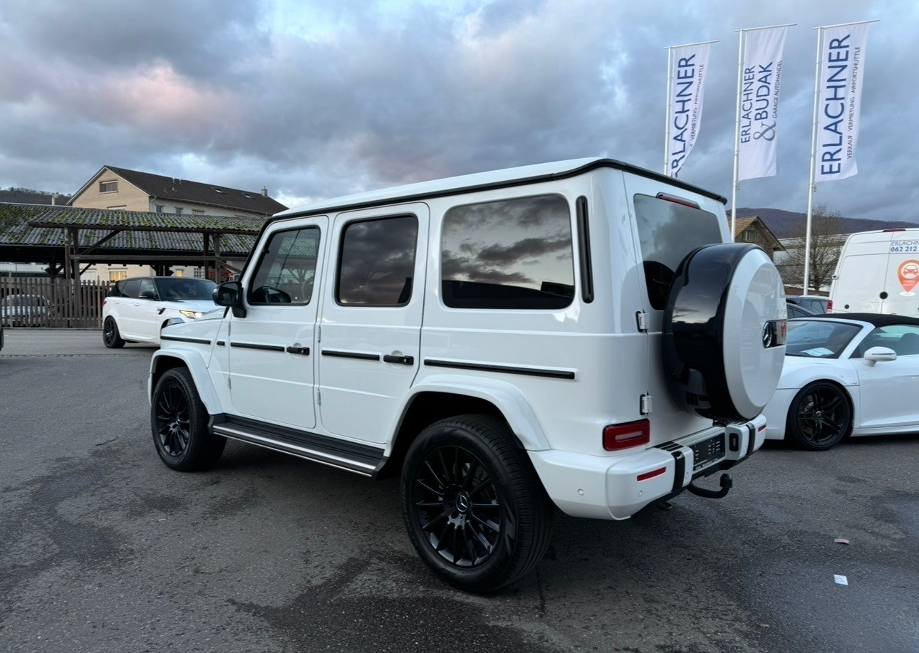 MERCEDES-BENZ G 400 d AMG Line 9G-Tronic-showroom-element-2