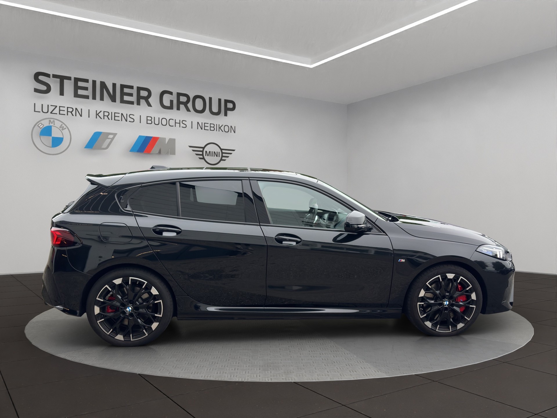 BMW M135 xDrive M Sport Pro-image-5