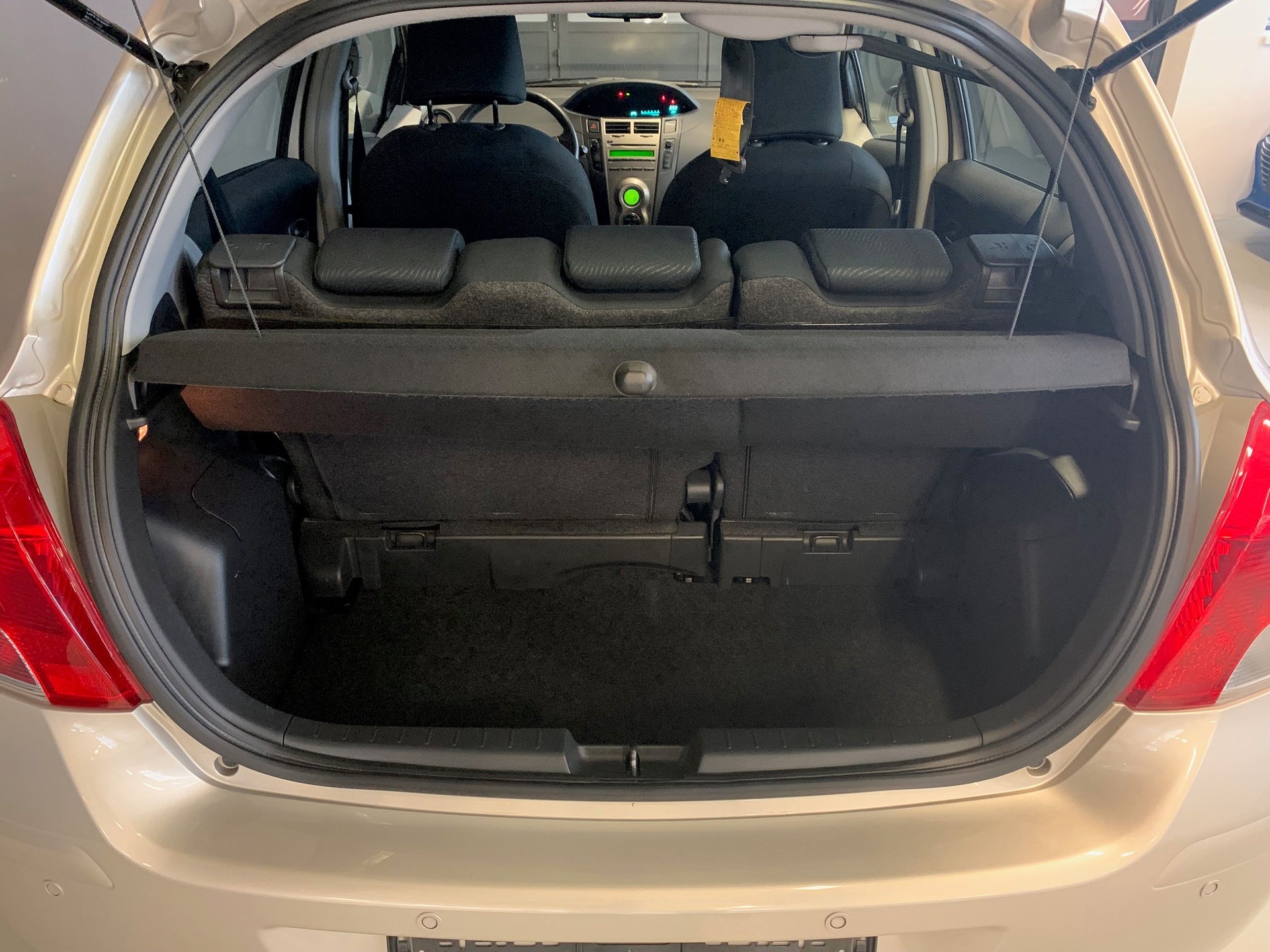 TOYOTA Yaris 1.33 VVT-i Linea Sol-image-5