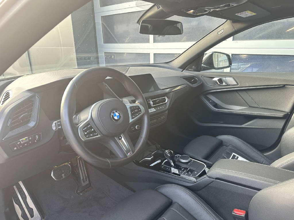 BMW M235i xDrive Gran Coupé - CH-image-5