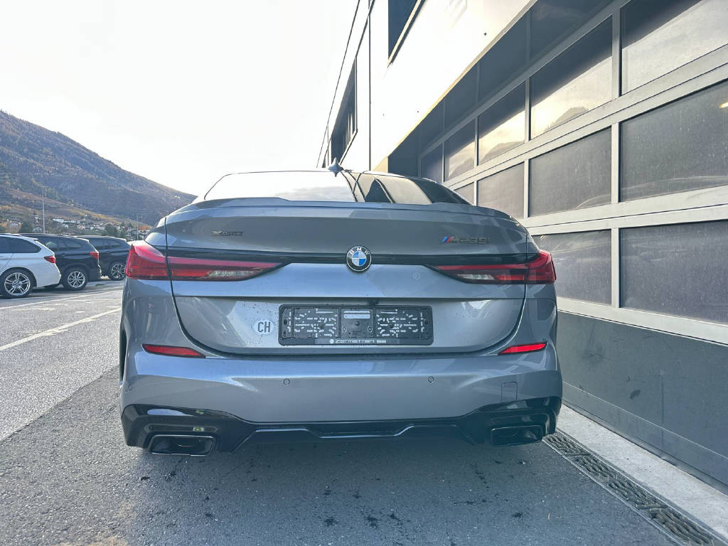 BMW M235i xDrive Gran Coupé - CH-image-4