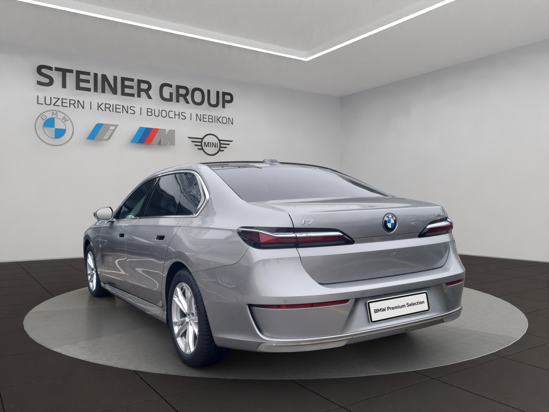 BMW i7 xDrive 60-image-7