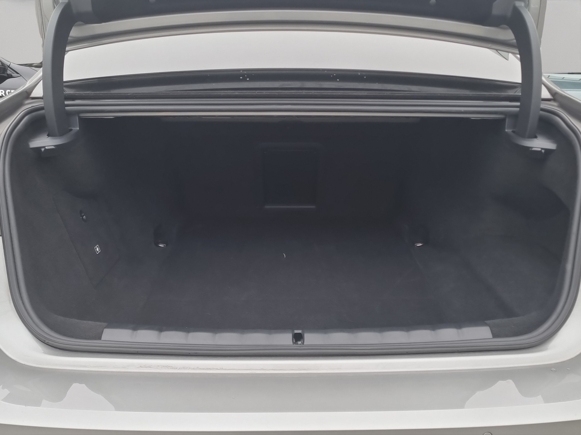 BMW i7 xDrive 60-image-19