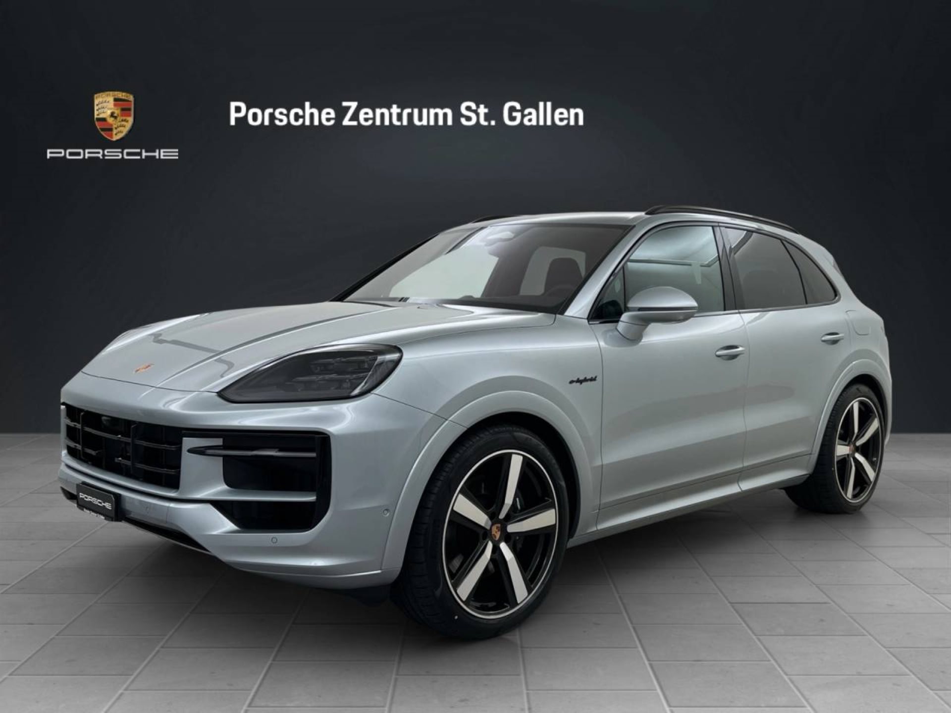 PORSCHE Cayenne E-Hybrid Black Edition-image-0