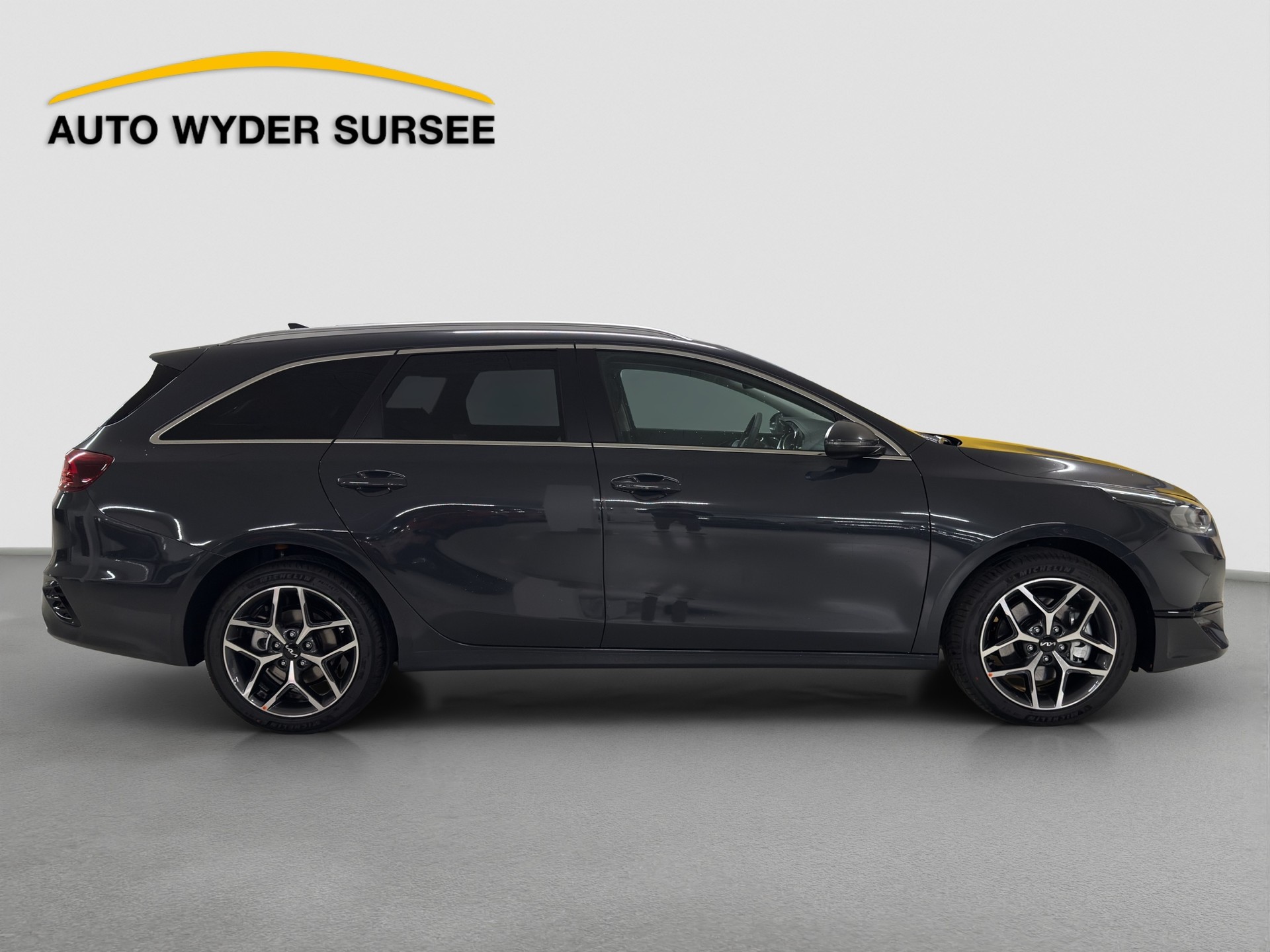 KIA Ceed SW 1.5 T-GDi Power-image-6