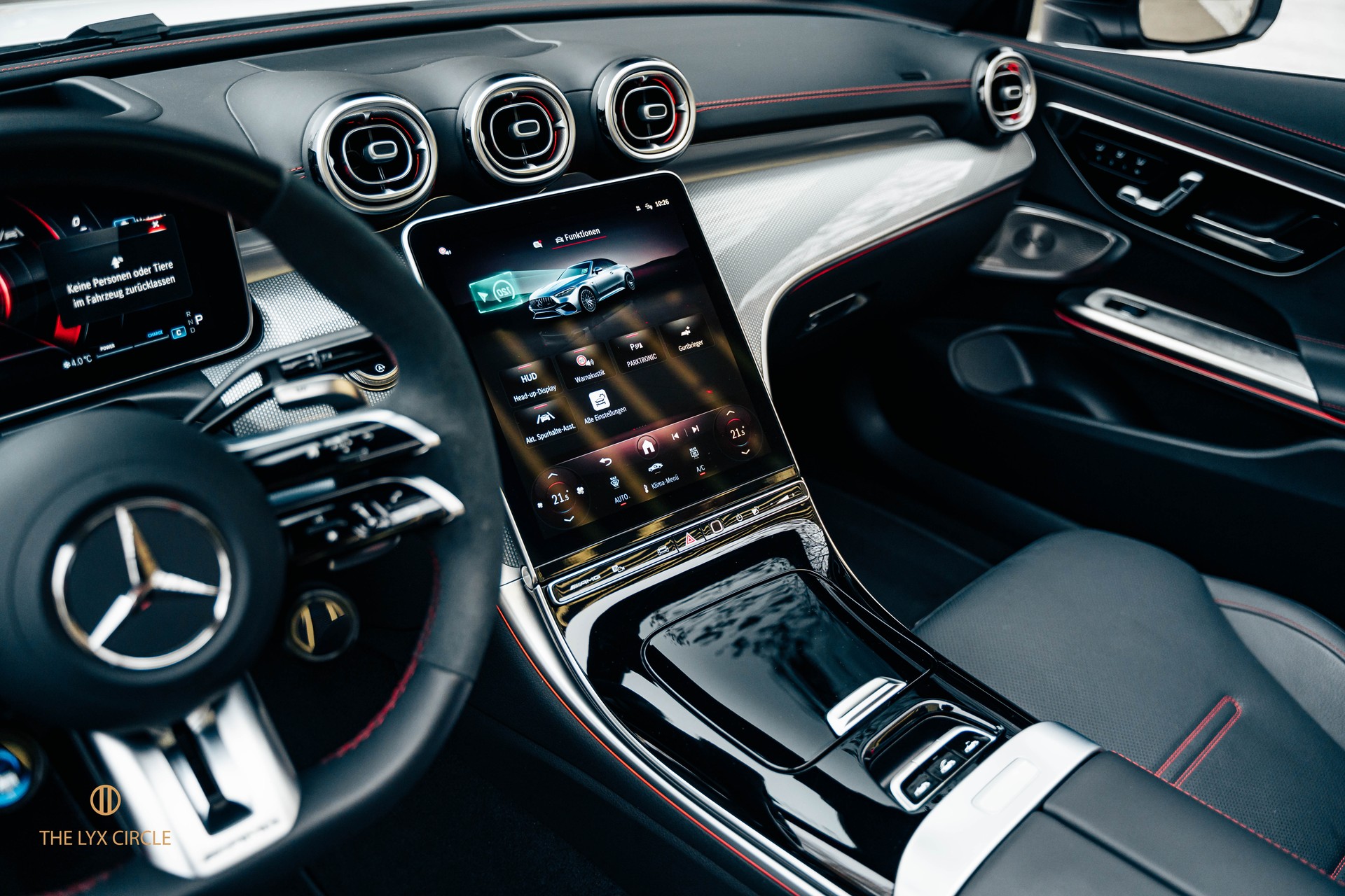 MERCEDES-BENZ CLE AMG 53 Cabrio 4Matic+ 9G-Tronic-image-13
