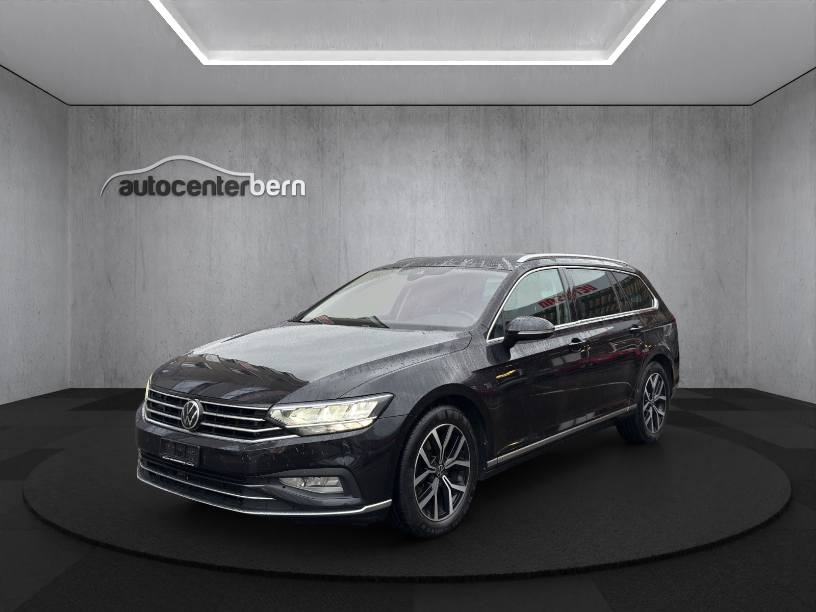 VW Passat 2.0 TDI BMT Business 4Motion DSG-image-2