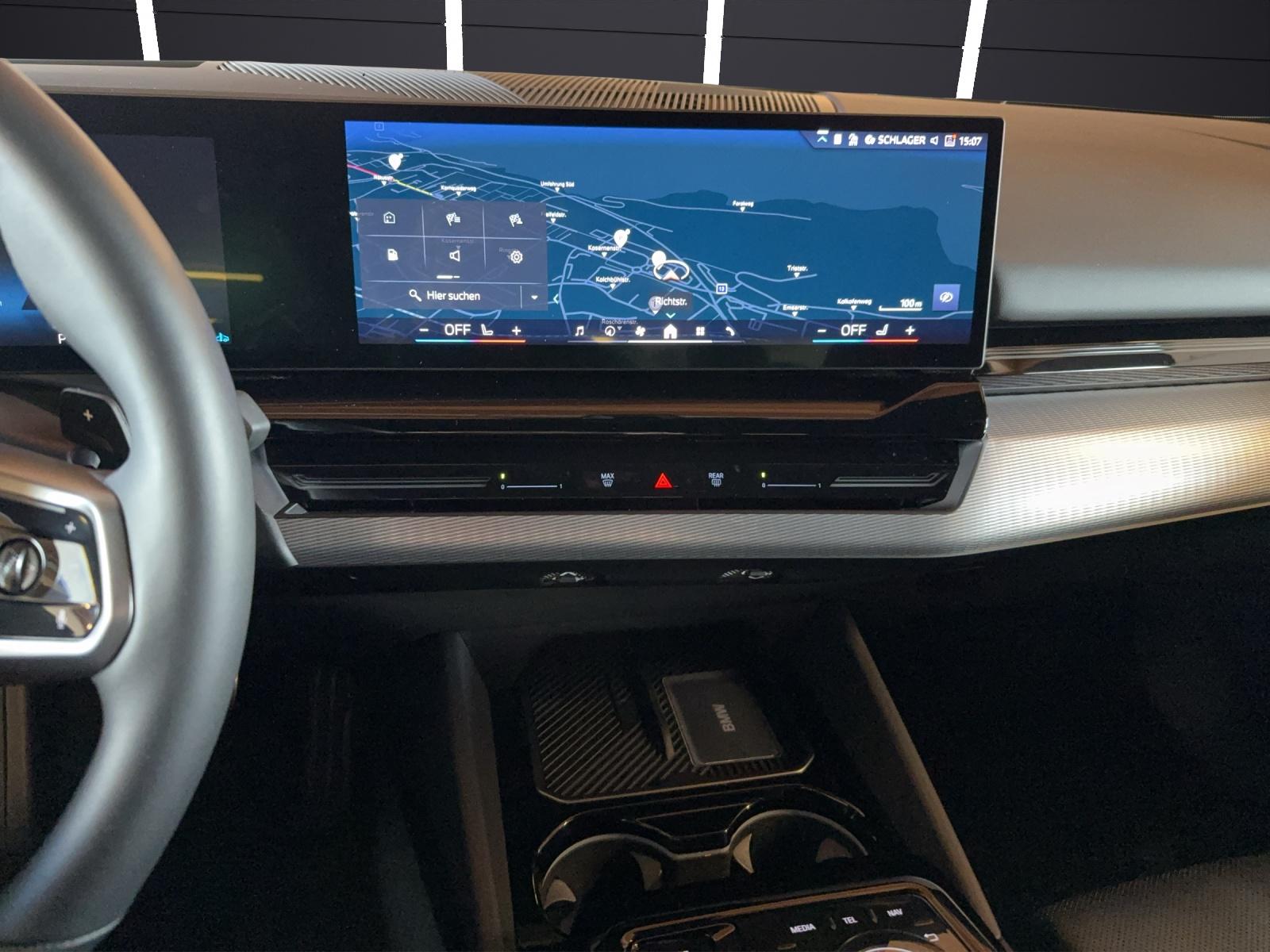 BMW 520d xDrive Touring M Sport-image-18