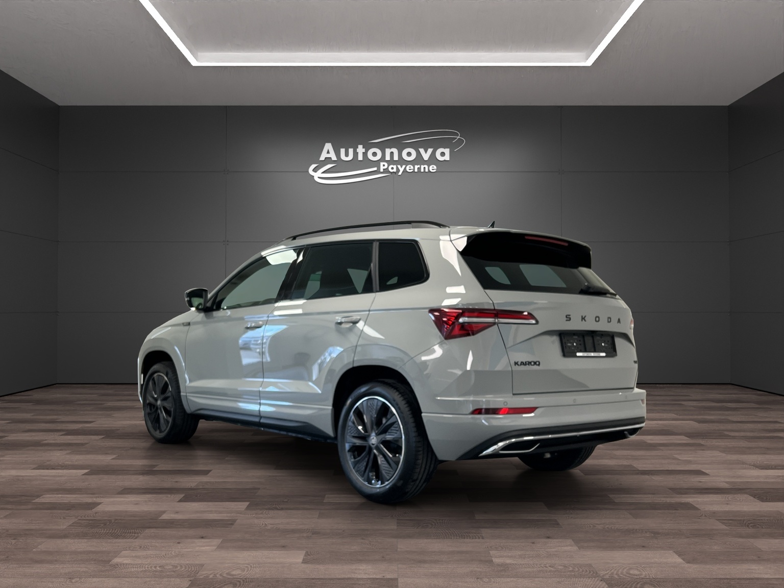 SKODA Karoq 2.0 TSI SportLine 4x4 DSG-image-3