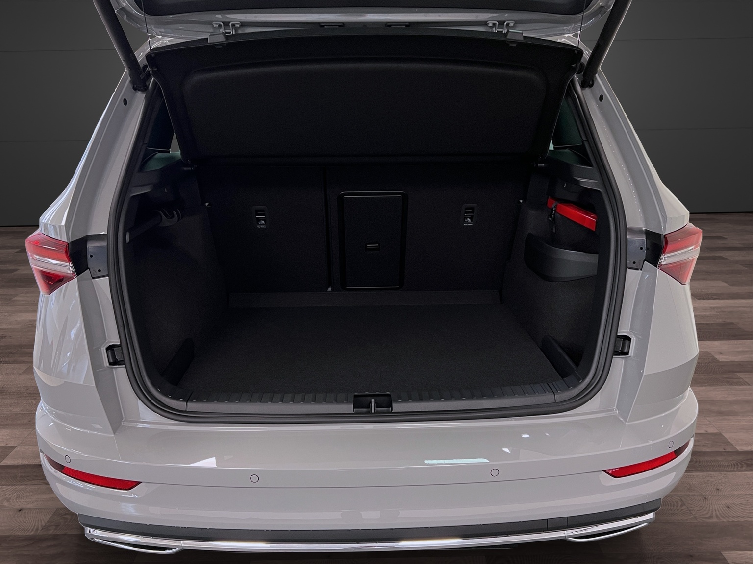 SKODA Karoq 2.0 TSI SportLine 4x4 DSG-image-12