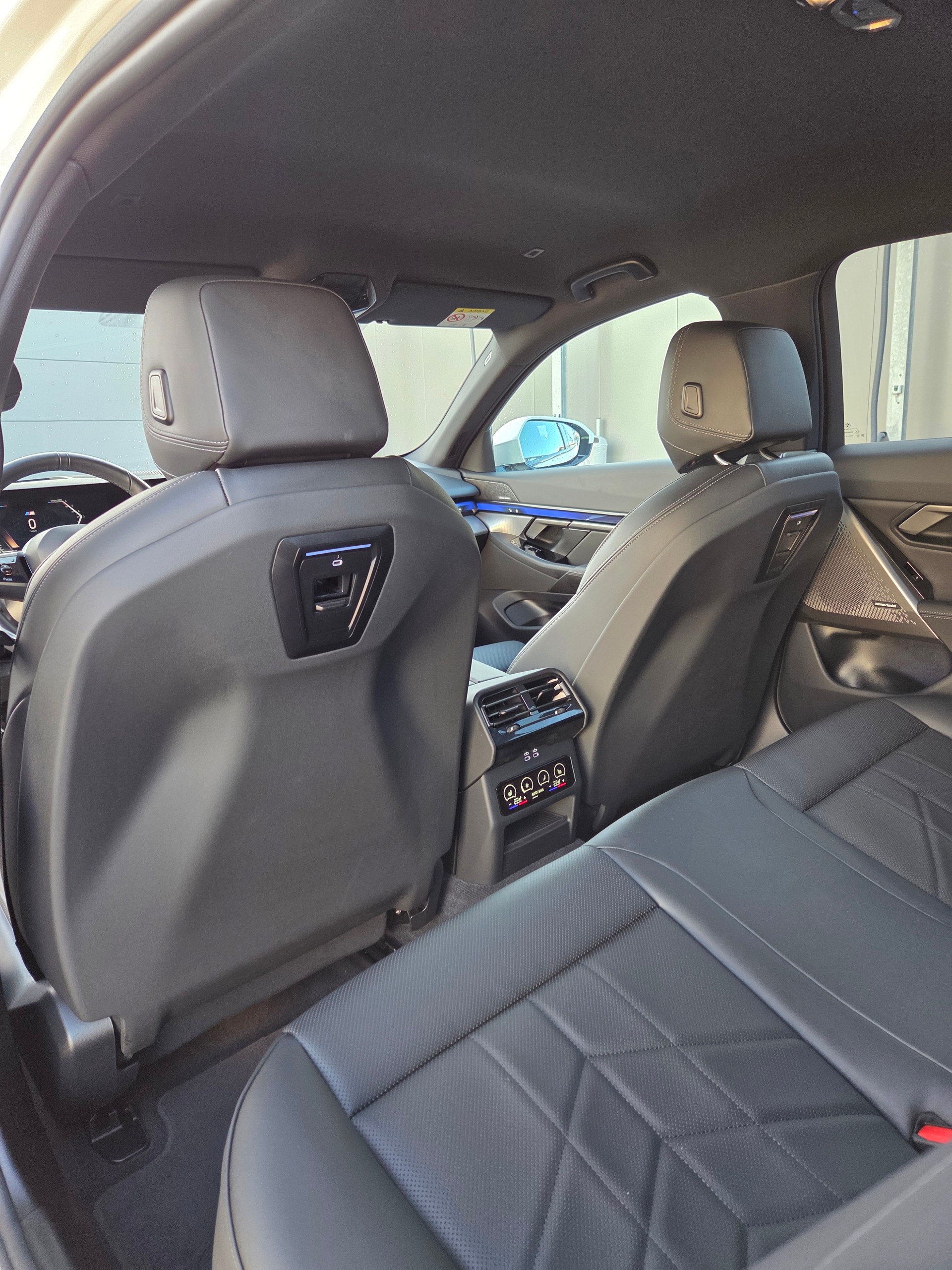 BMW 520d xDrive 48V M Sport Steptronic-image-10