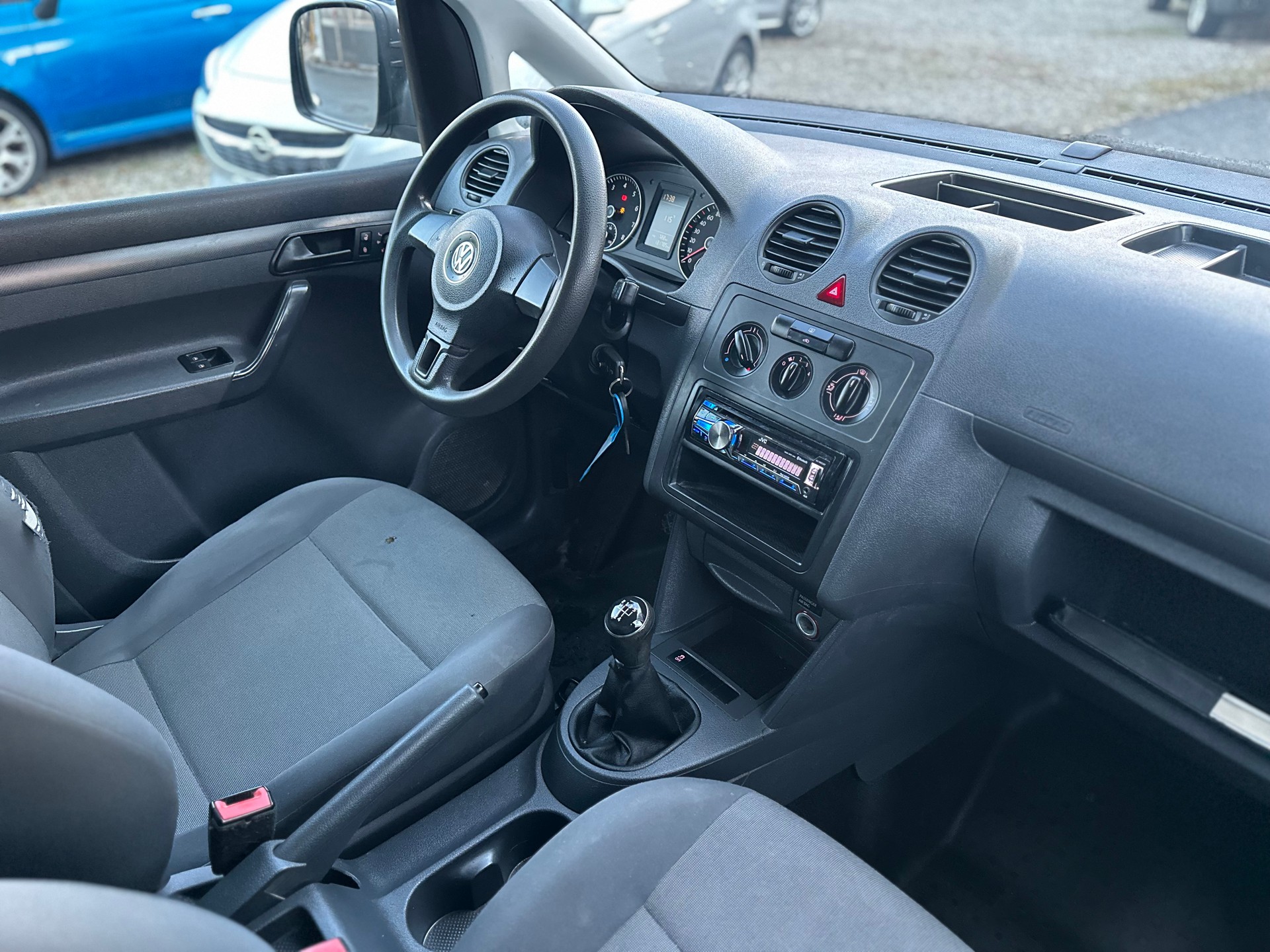 VW Caddy 1.2 TSI-image-6