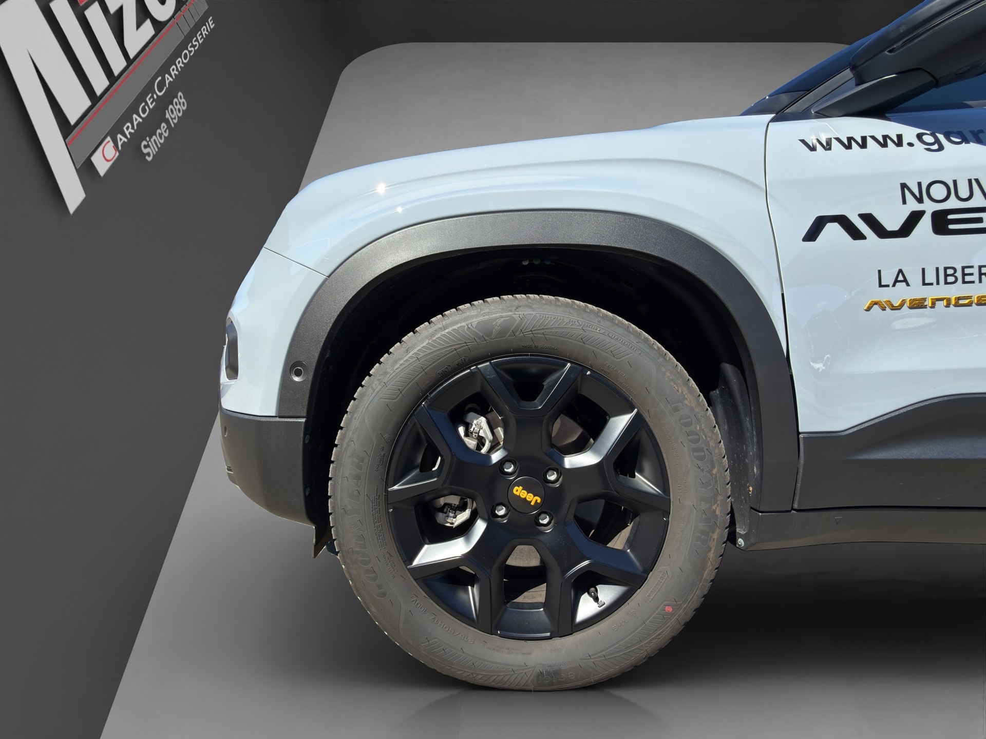 JEEP Avenger 1.2 Turbo MHEV The North Face 4xe-image-16