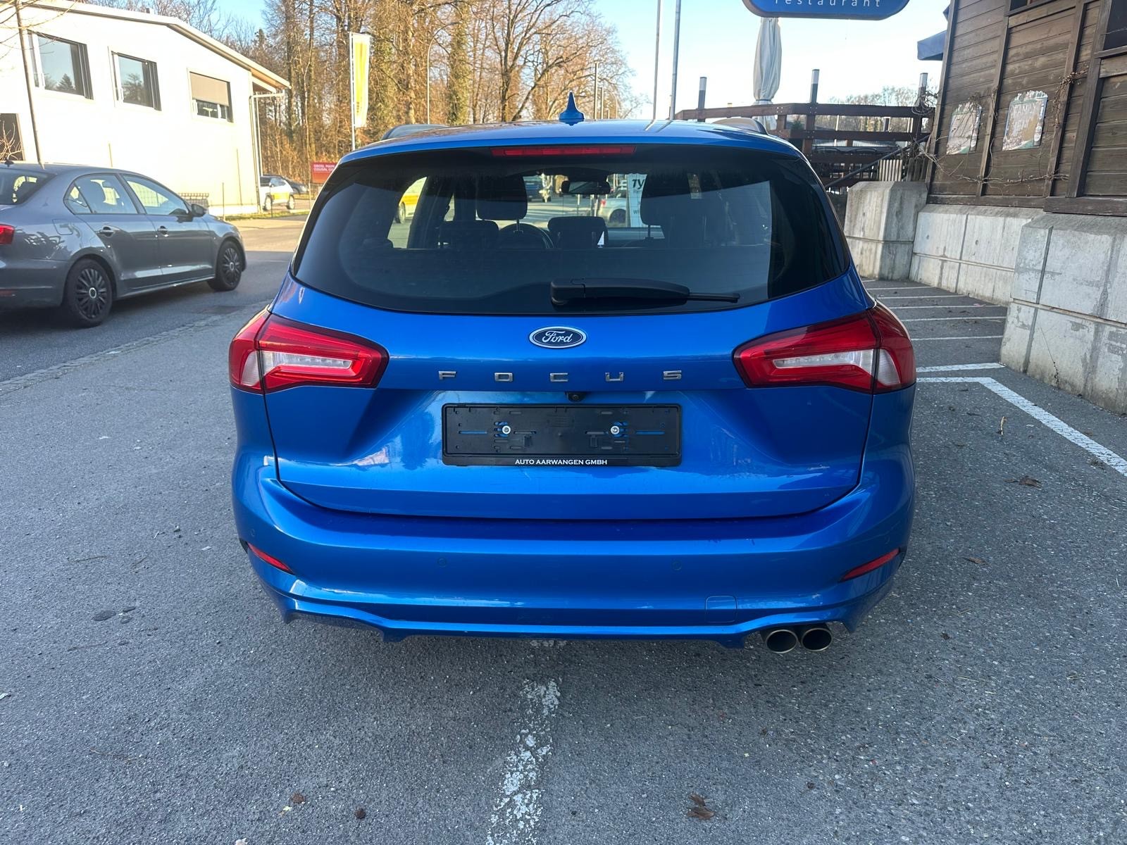 FORD Focus 1.0 SCTi ST Line Automatic-image-5