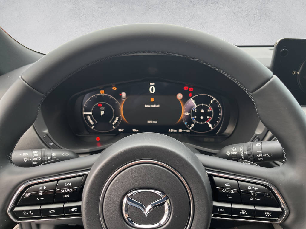 MAZDA CX-80 2.5 PHEV Homura Plus 7 PLÄTZE-image-10