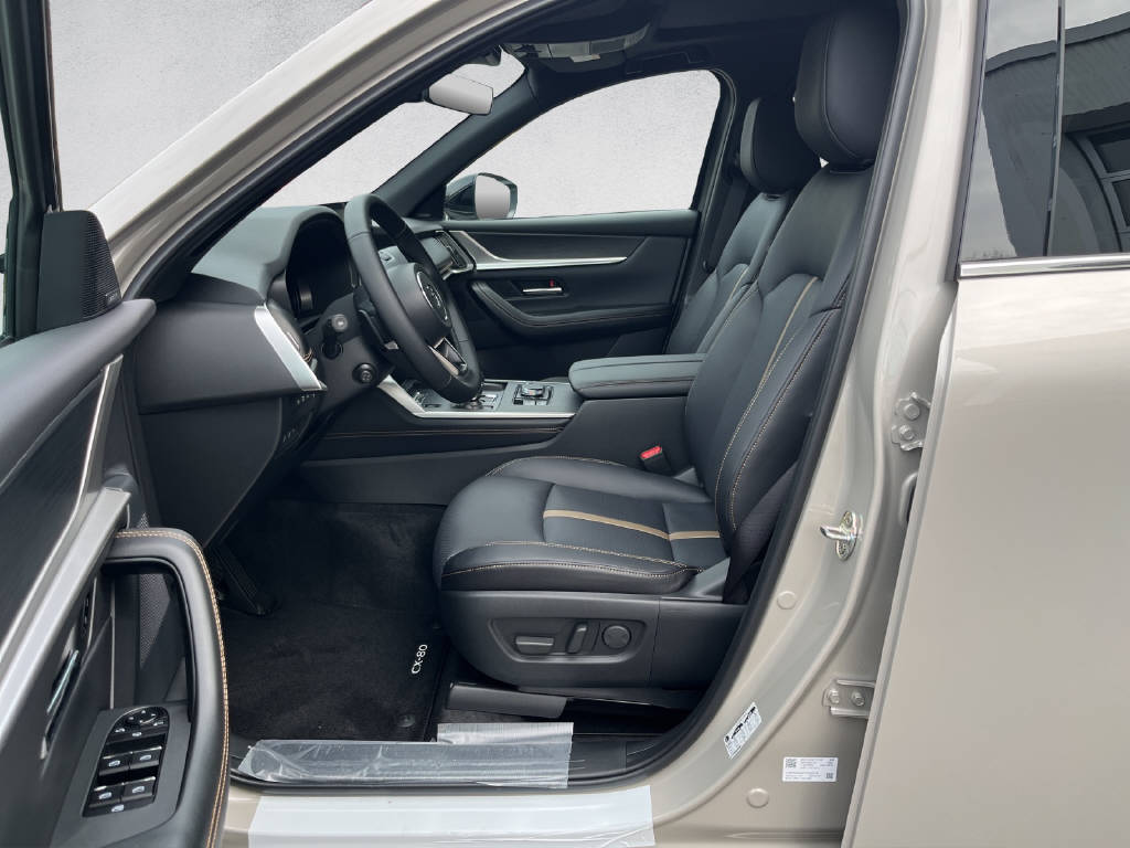 MAZDA CX-80 2.5 PHEV Homura Plus 7 PLÄTZE-image-8
