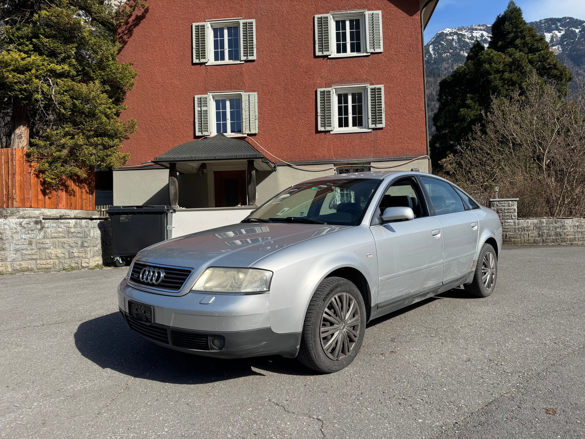 AUDI A6 Quattro-image-4