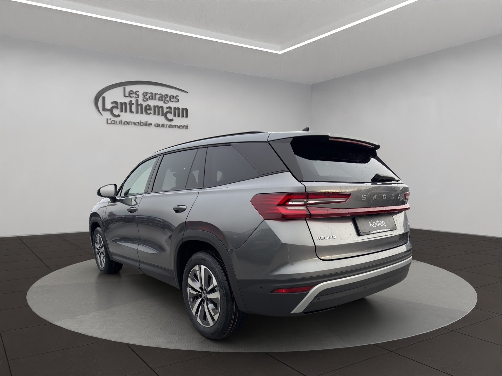 SKODA Kodiaq 1.5 TSI PHEV Sportline-image-2
