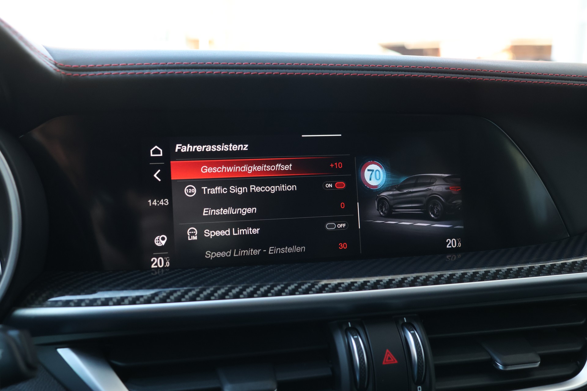 ALFA ROMEO Stelvio 2.9 V6 Quadrifoglio Q4 Automatic (CH) "Akrapovic"-image-26