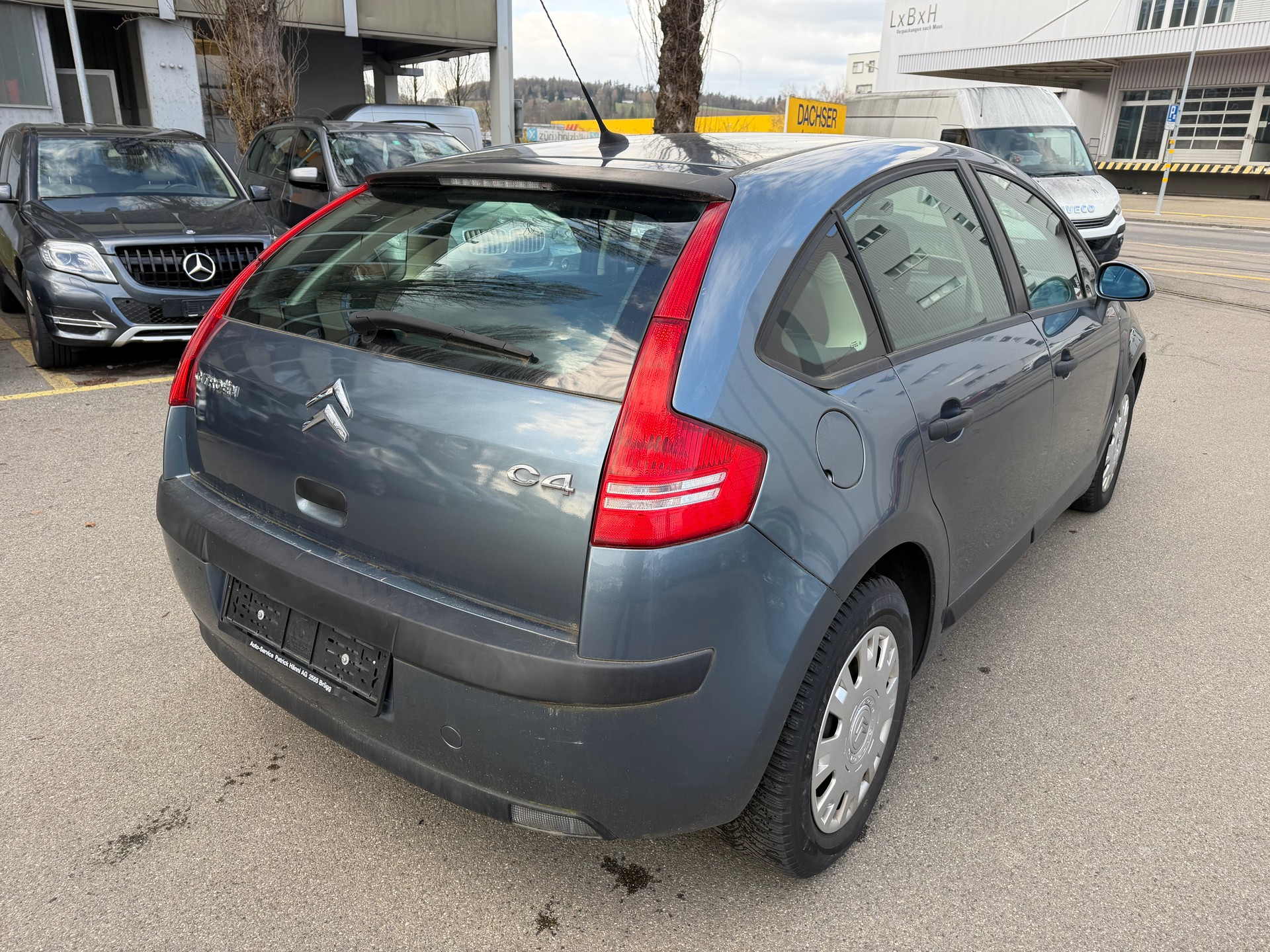 CITROEN C4 Berline 1.4i 16V X-image-5