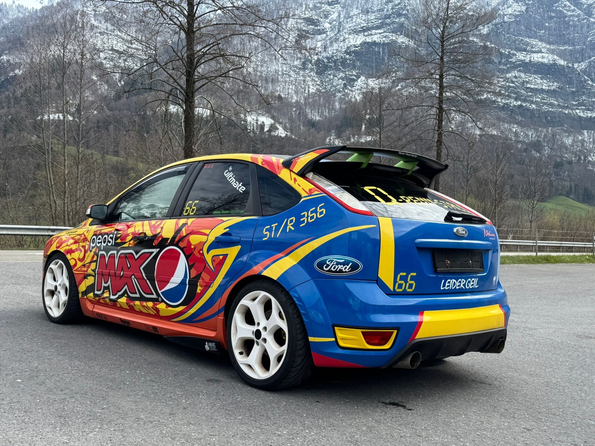 FORD Focus 2.5 Turbo ST-image-4