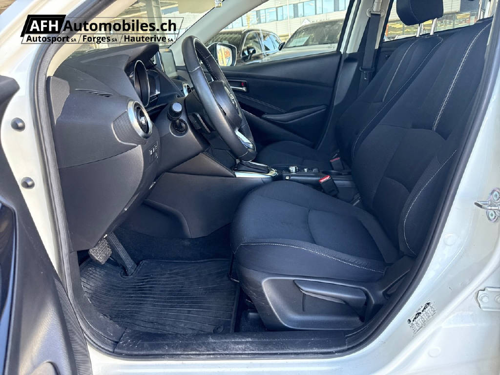 MAZDA 2 1.5 90 Revolution-image-13