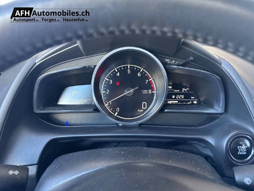 MAZDA 2 1.5 90 Revolution-image-11
