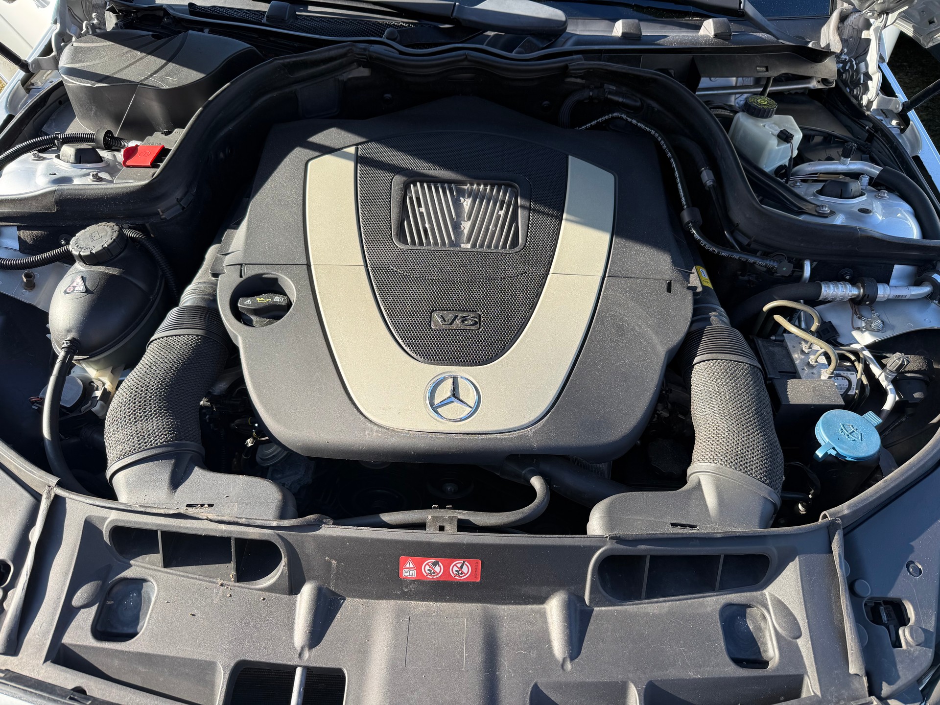 MERCEDES-BENZ C 230 Avantgarde 7G-Tronic-image-12
