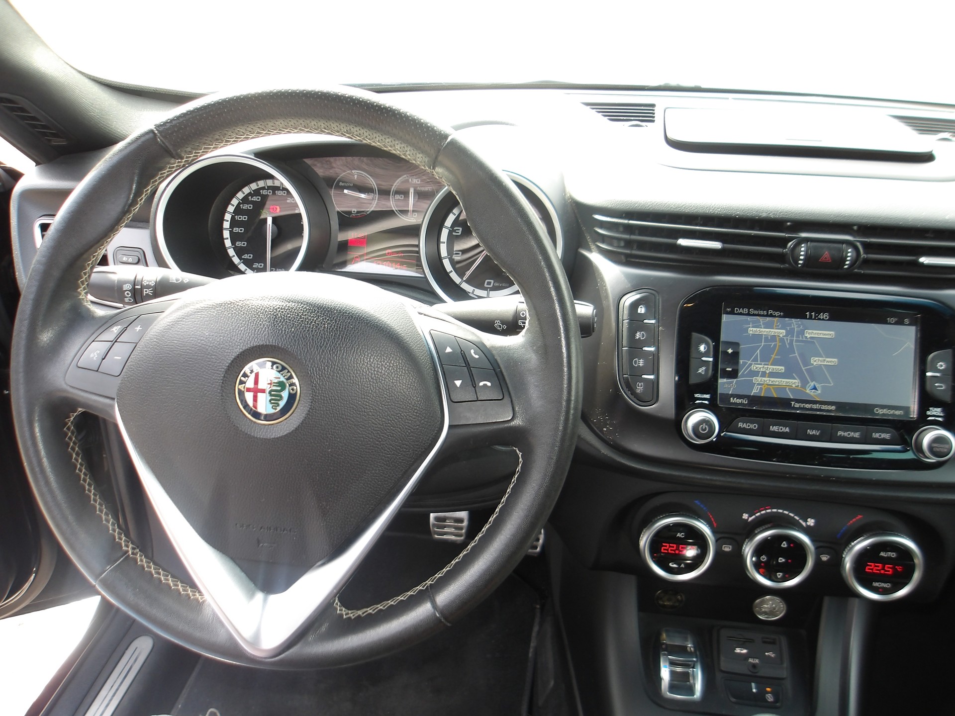 ALFA ROMEO Giulietta 1.4 MultiAir Distinctive-image-10