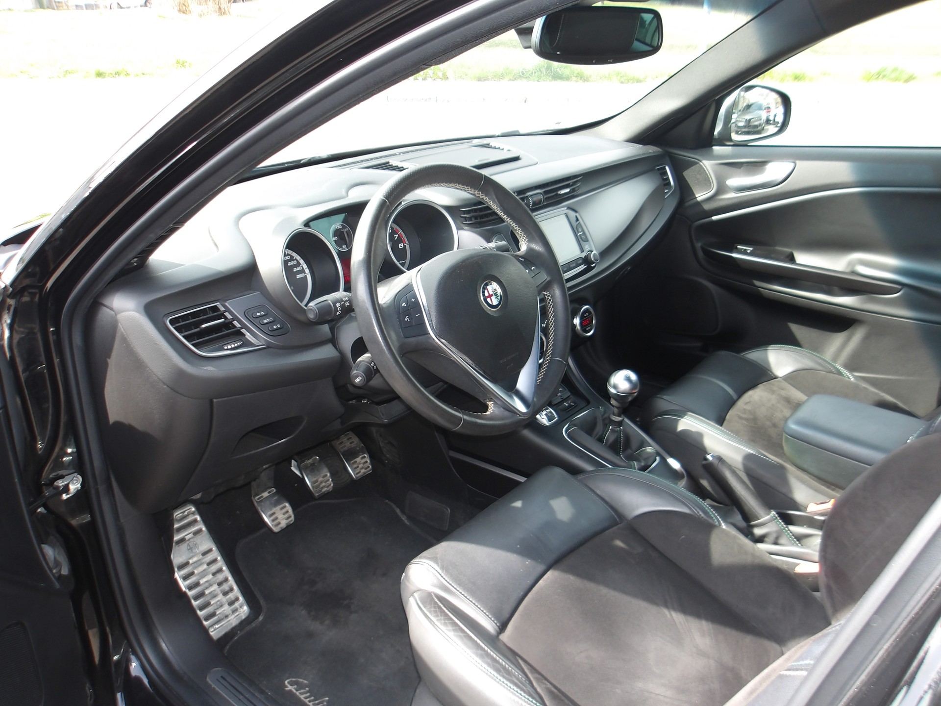 ALFA ROMEO Giulietta 1.4 MultiAir Distinctive-image-9