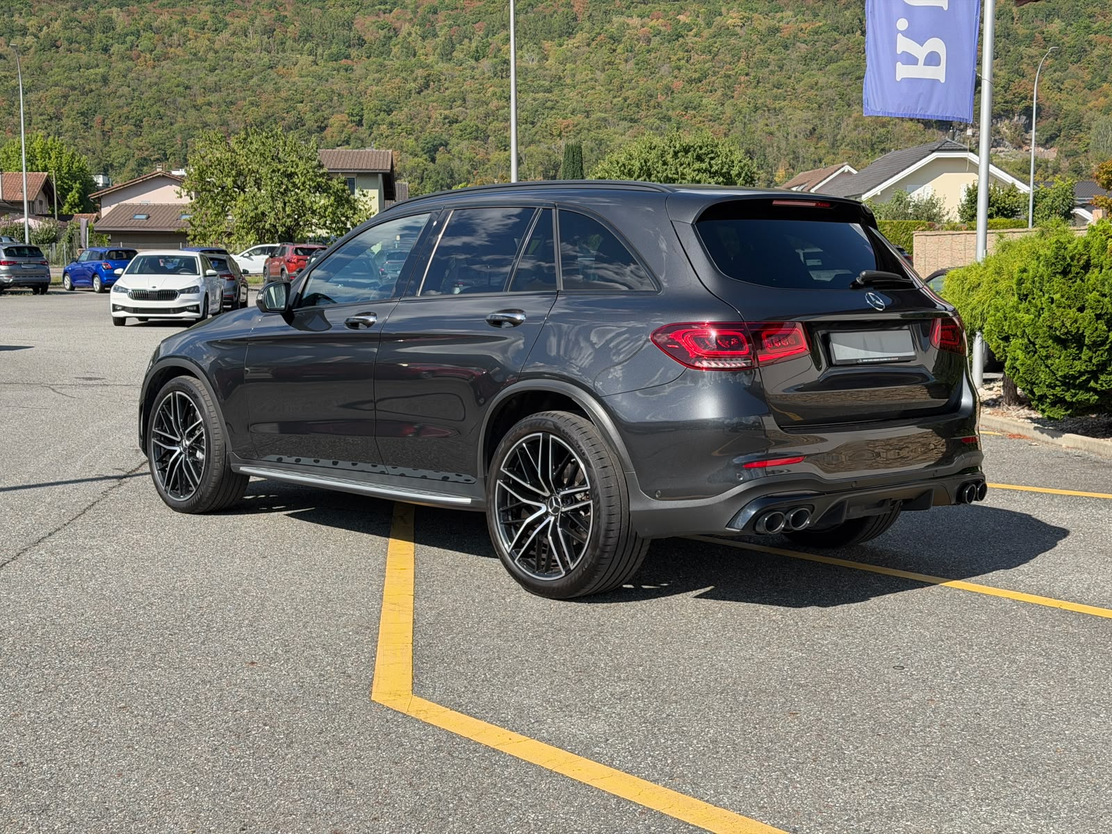 MERCEDES-BENZ GLC 43 AMG 4Matic 9G-Tronic-image-2
