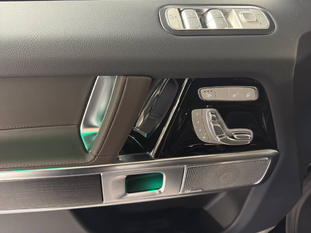 MERCEDES-BENZ G 450 d-image-5