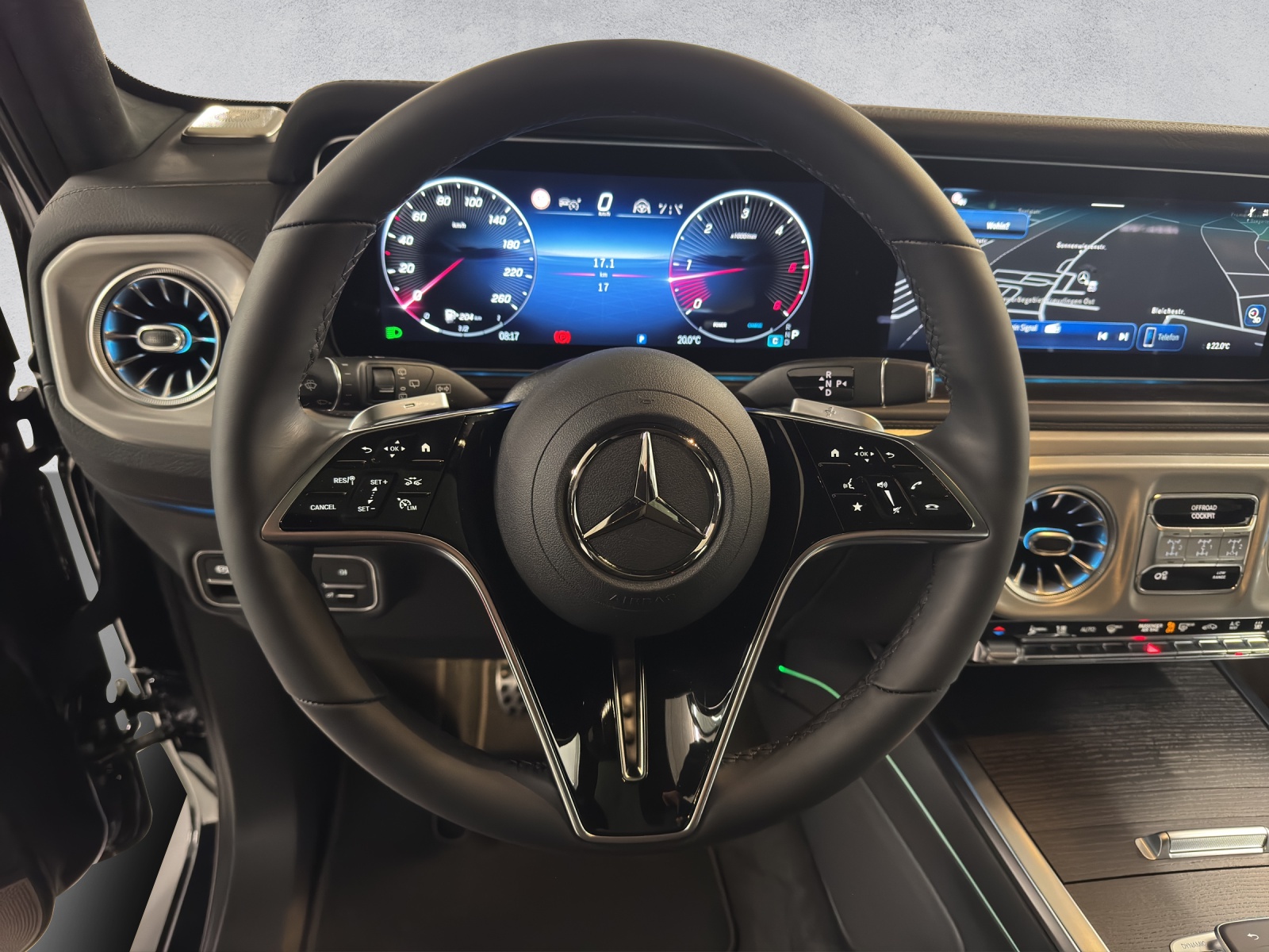 MERCEDES-BENZ G 450 d AMG Line-image-12