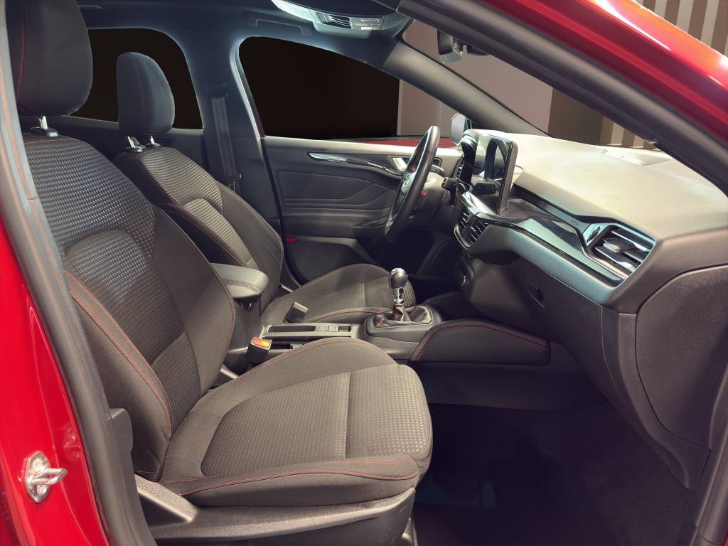 FORD Focus 1.0 mHEV ST Line X-image-6