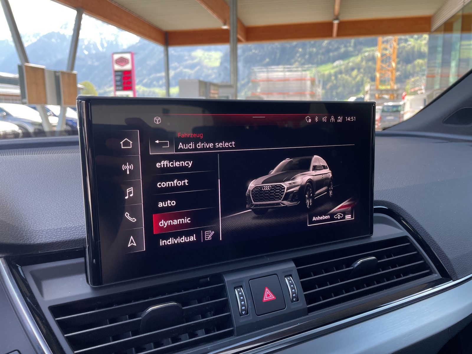 AUDI SQ5 TDI quattro tiptronic-image-14