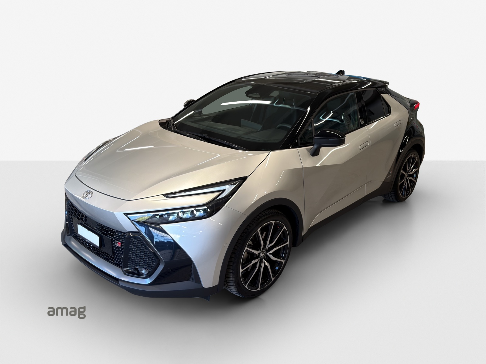 TOYOTA C-HR 2.0 HSD CVT GR Sport 4WD-image-14