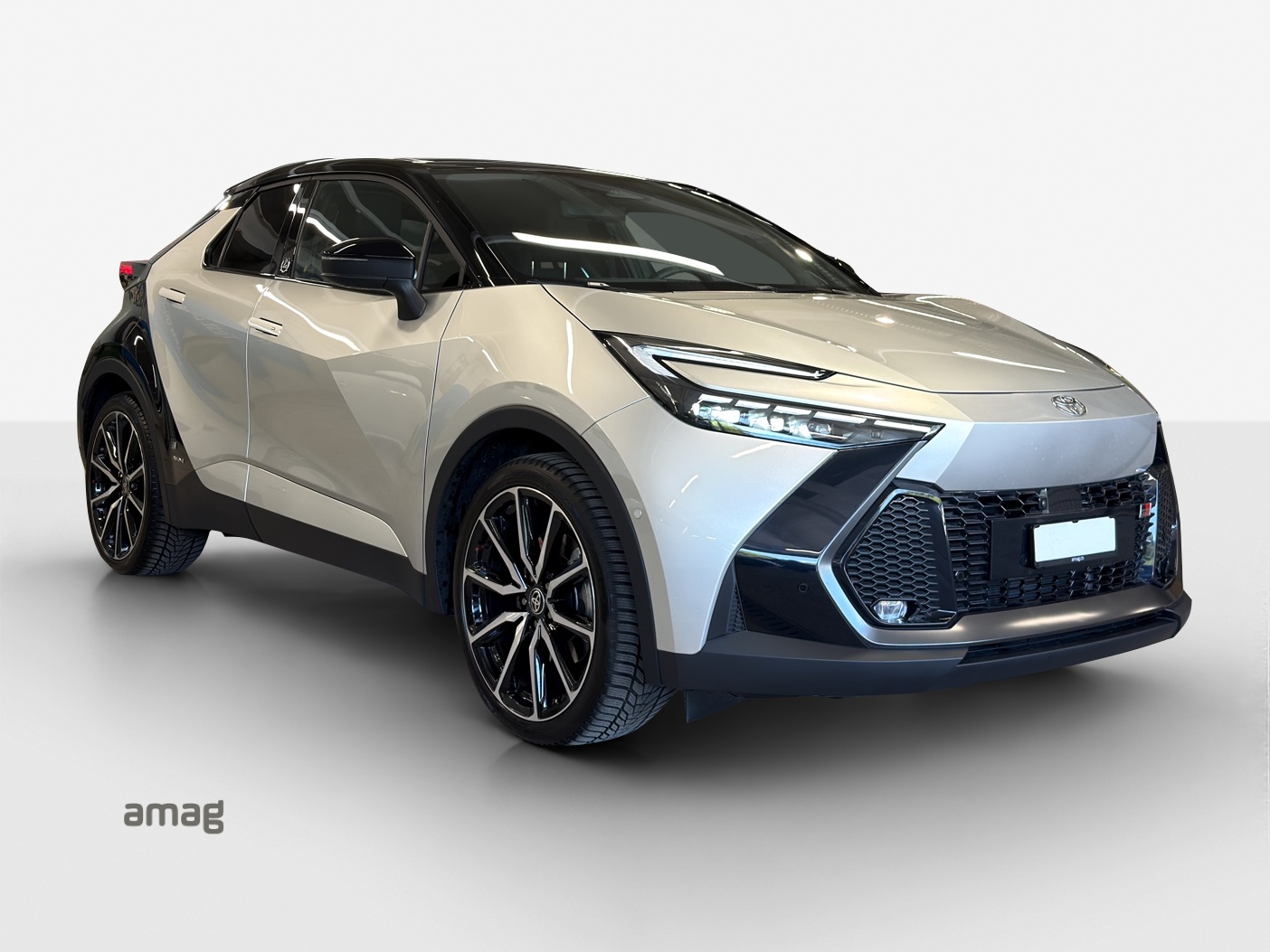 TOYOTA C-HR 2.0 HSD CVT GR Sport 4WD-image-5