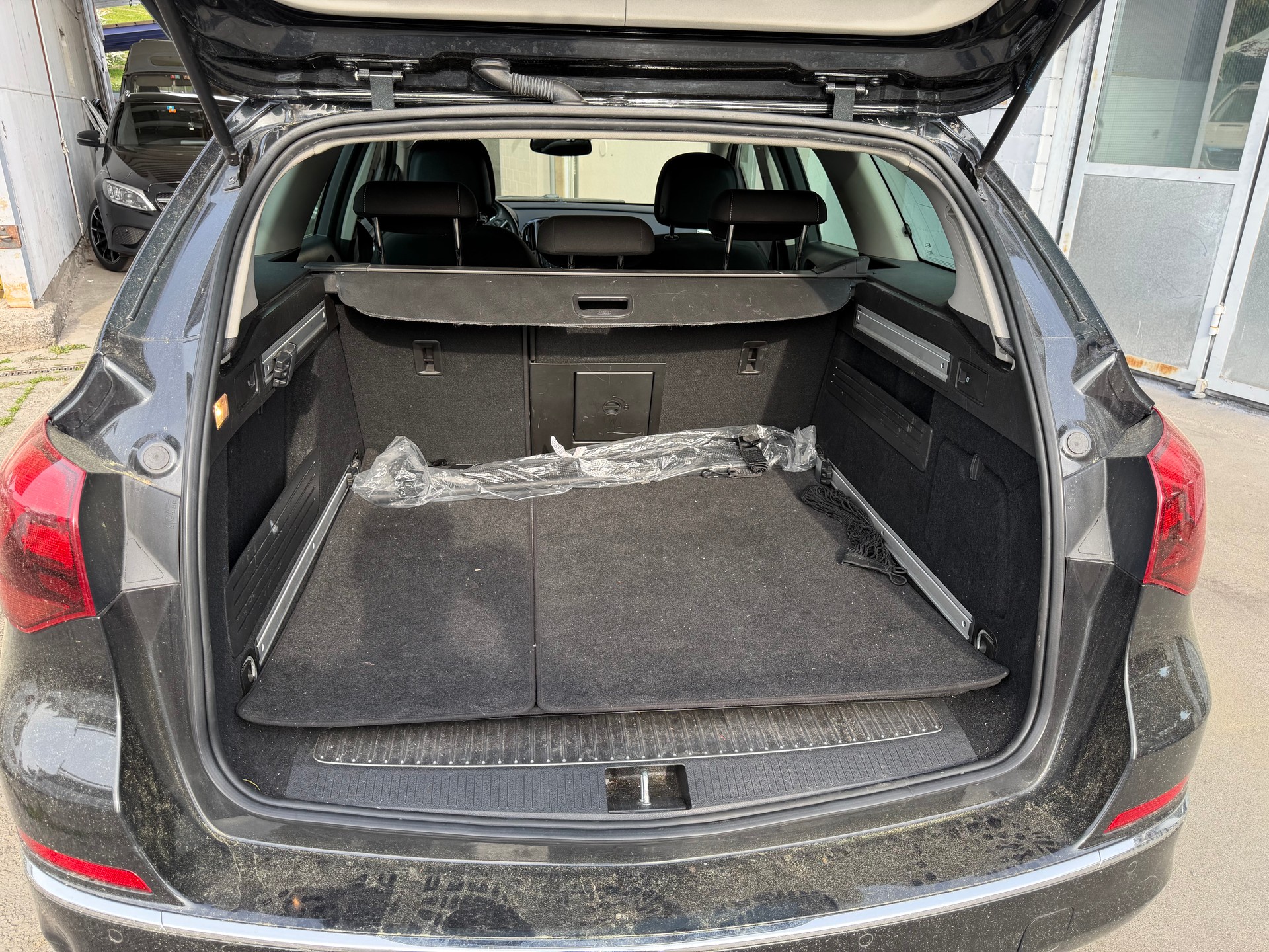 OPEL ASTRA-image-9
